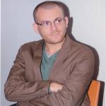 الكاتب أحمد شافعي